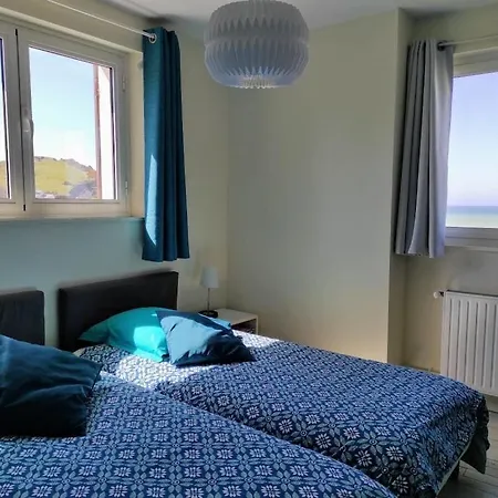 For 8 People * 梅尔河畔的沃莱特